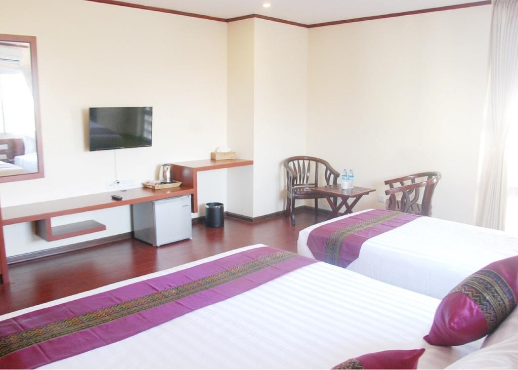 Hotel Memory Sittwe Extérieur photo